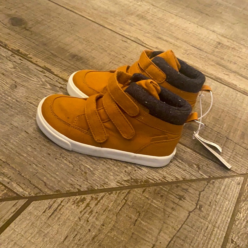 Old Navy tan colored canvas Velcro high tops